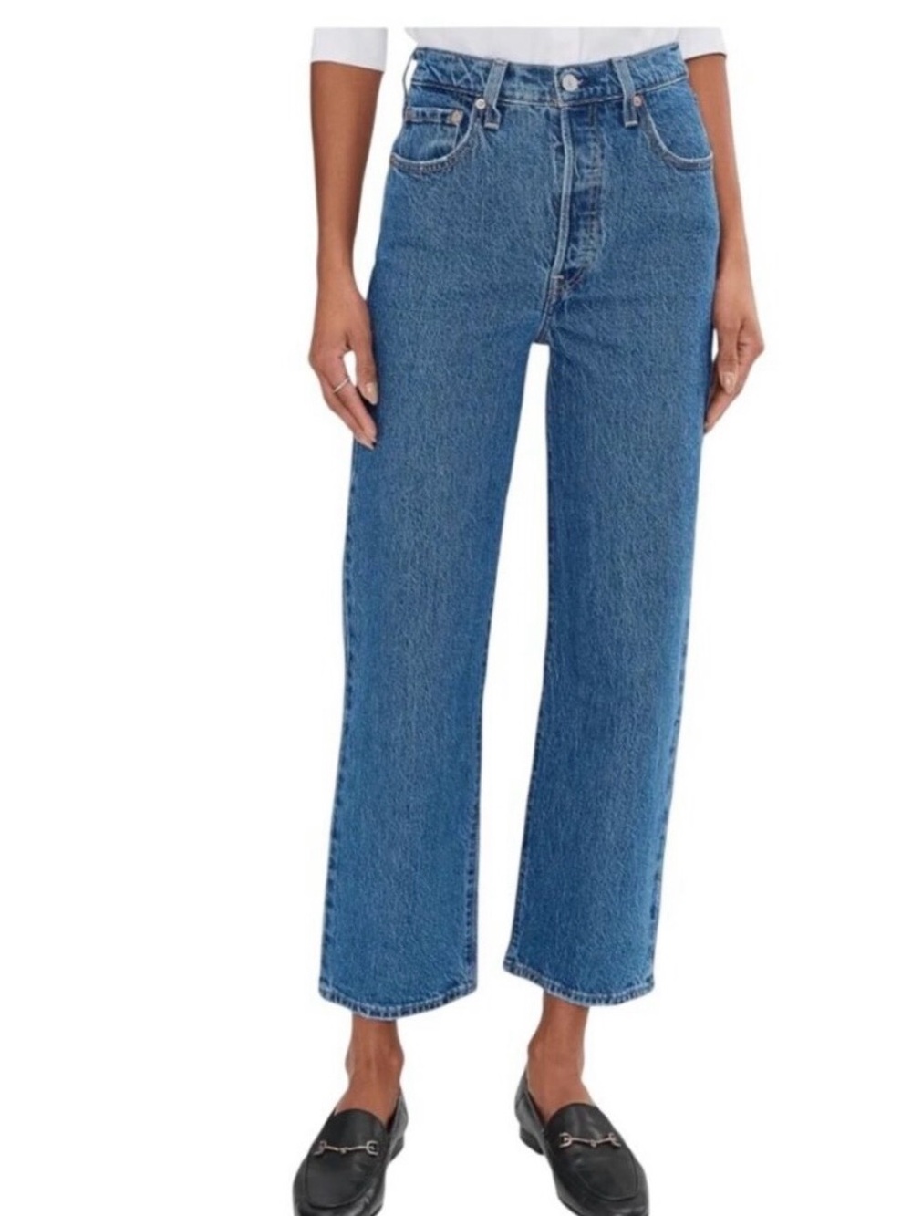 Levi's Ribcage Straight Leg Jeans in Medium Blue 26